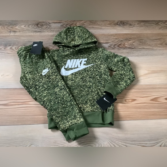 nike digital camo hoodie